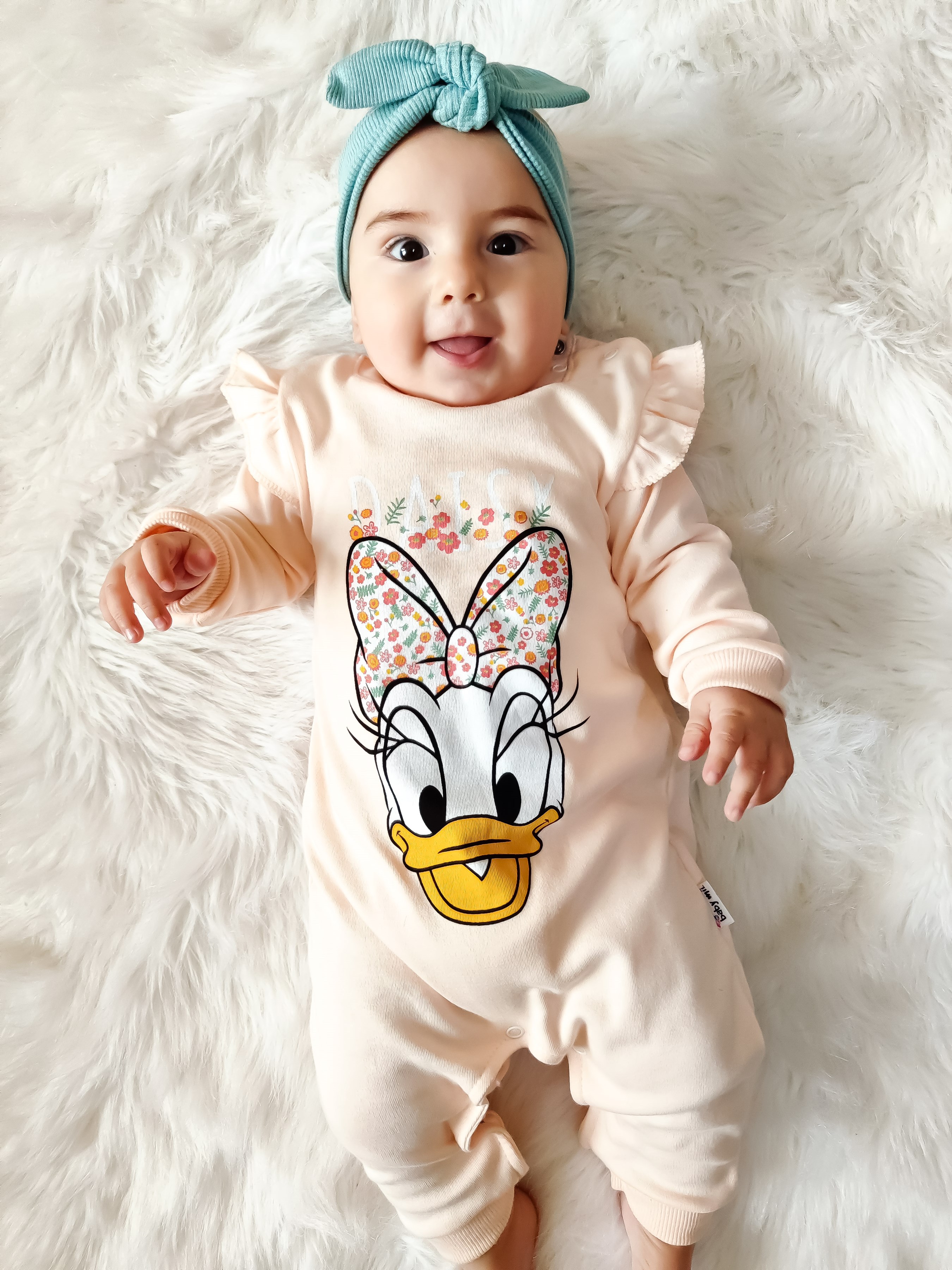 Daisy duck yazılı bebe tulumu  