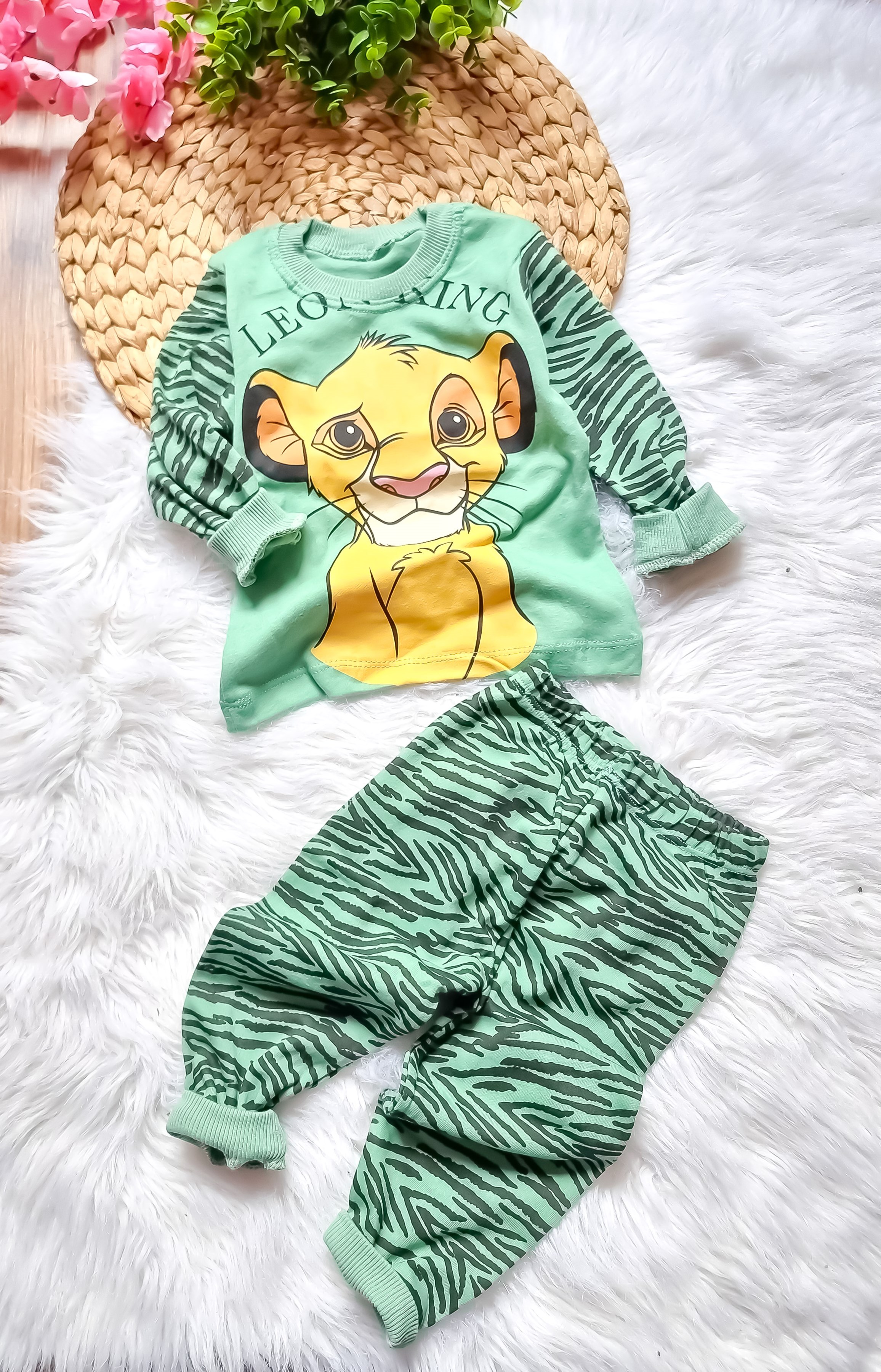 Leon King pijama takımı 