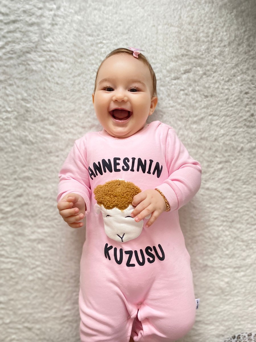 3-9 Ay Bebe Annesinin Kuzusu Yazılı Sevimli Tulum 