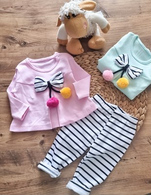 Ponponlu omuzu çıtçıtlı 2li takım 