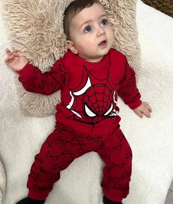 Örümcek adam pijama takımı 