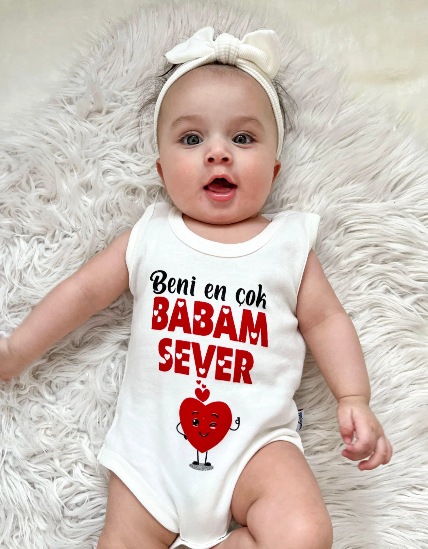 Babam beni çok sever yazılı body  