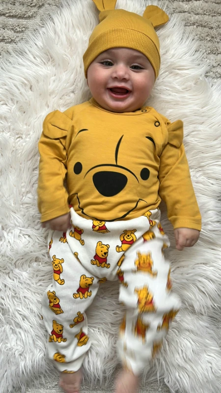 Winnie pooh alttan çıtçıtlı şapkalı takım 