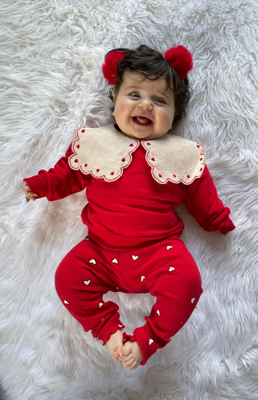 Brode yaka red mevsimlık takım 