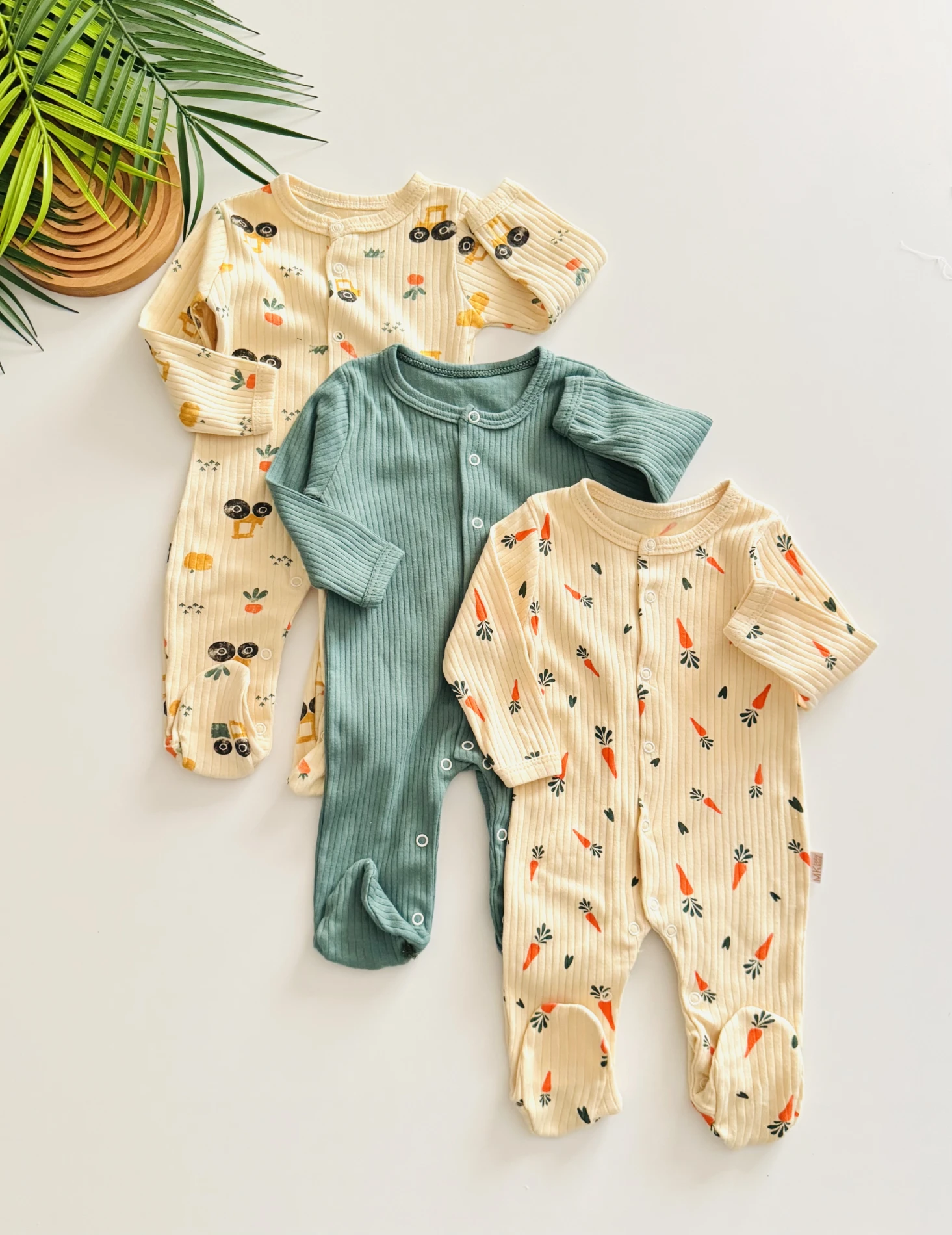 Farms desenli ayakli kaskorse 3 lü tulum seti 