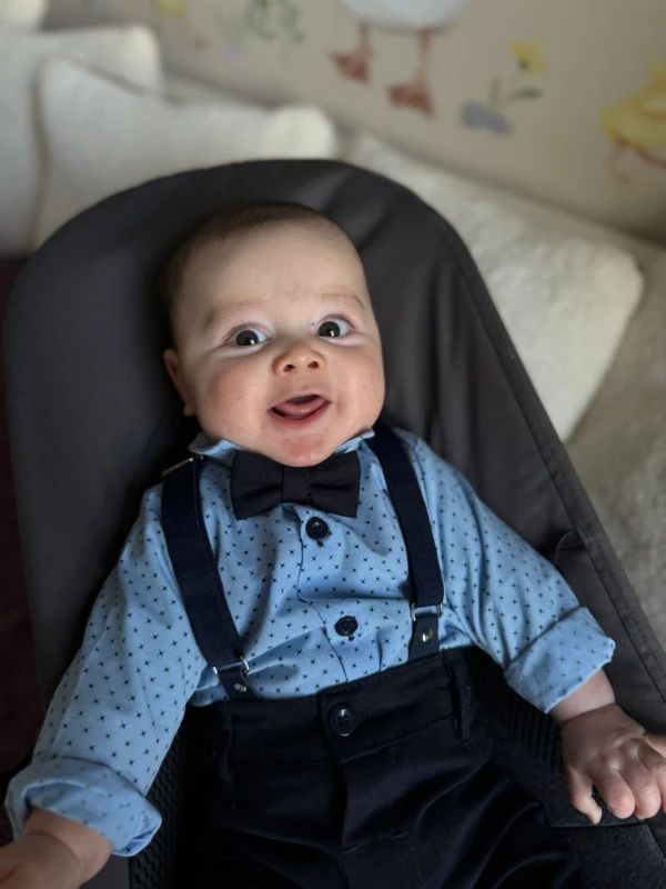 Papyonlu gömlek pantolon ve askılı kemer takımı