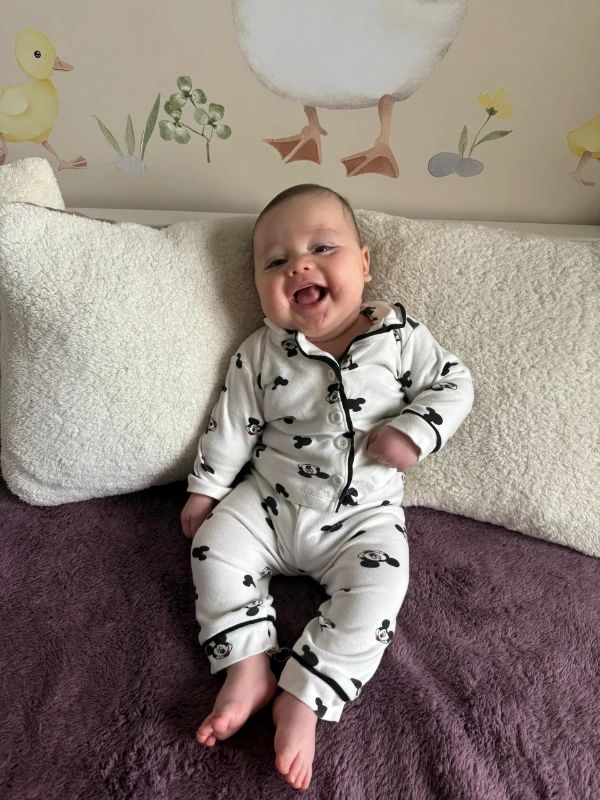 Mici mause desenli pijama takımı 