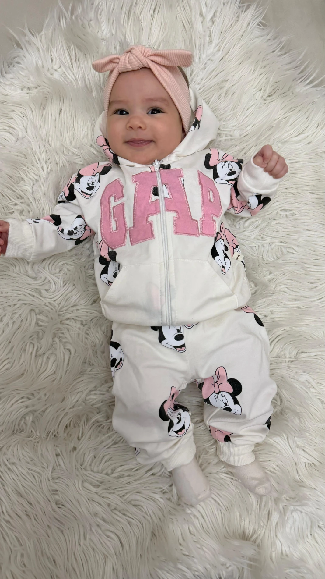 GAP yazılı mevsimlik kapüşonlu 2 li takım