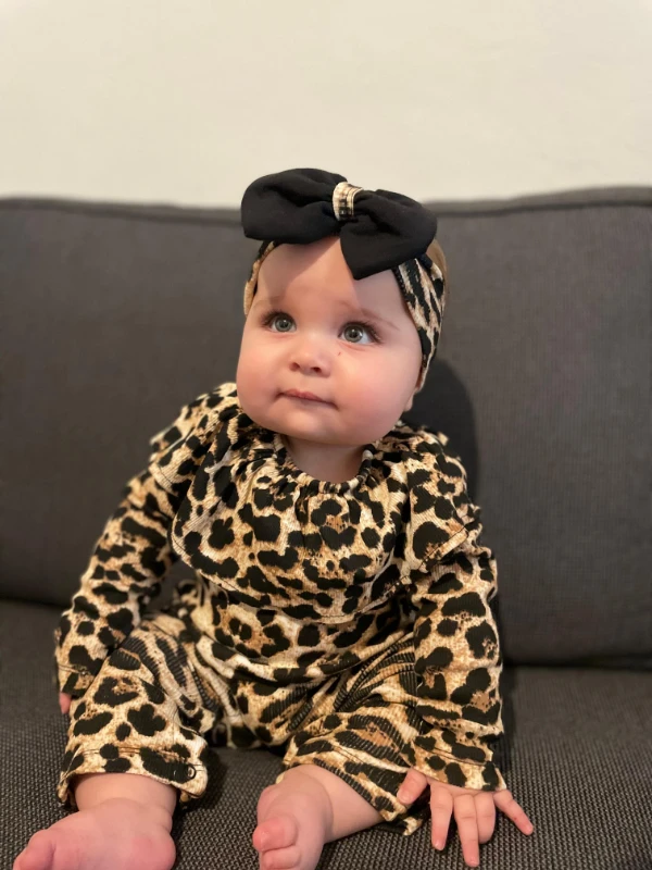 Kayık yaka bandanalı mevsimlik tulum